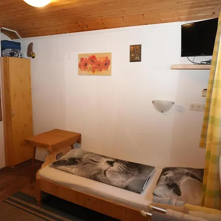 Holiday home In With Mountain Views Hippach