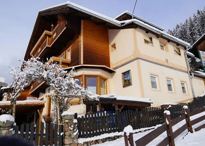 Ferienhaus In With Mountain Views