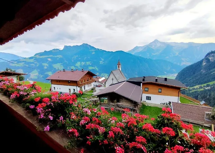 In With Mountain Views *