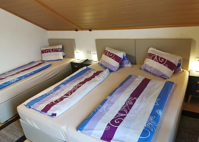 In With Mountain Views *