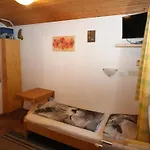 Сasa de vacaciones In With Mountain Views Hippach